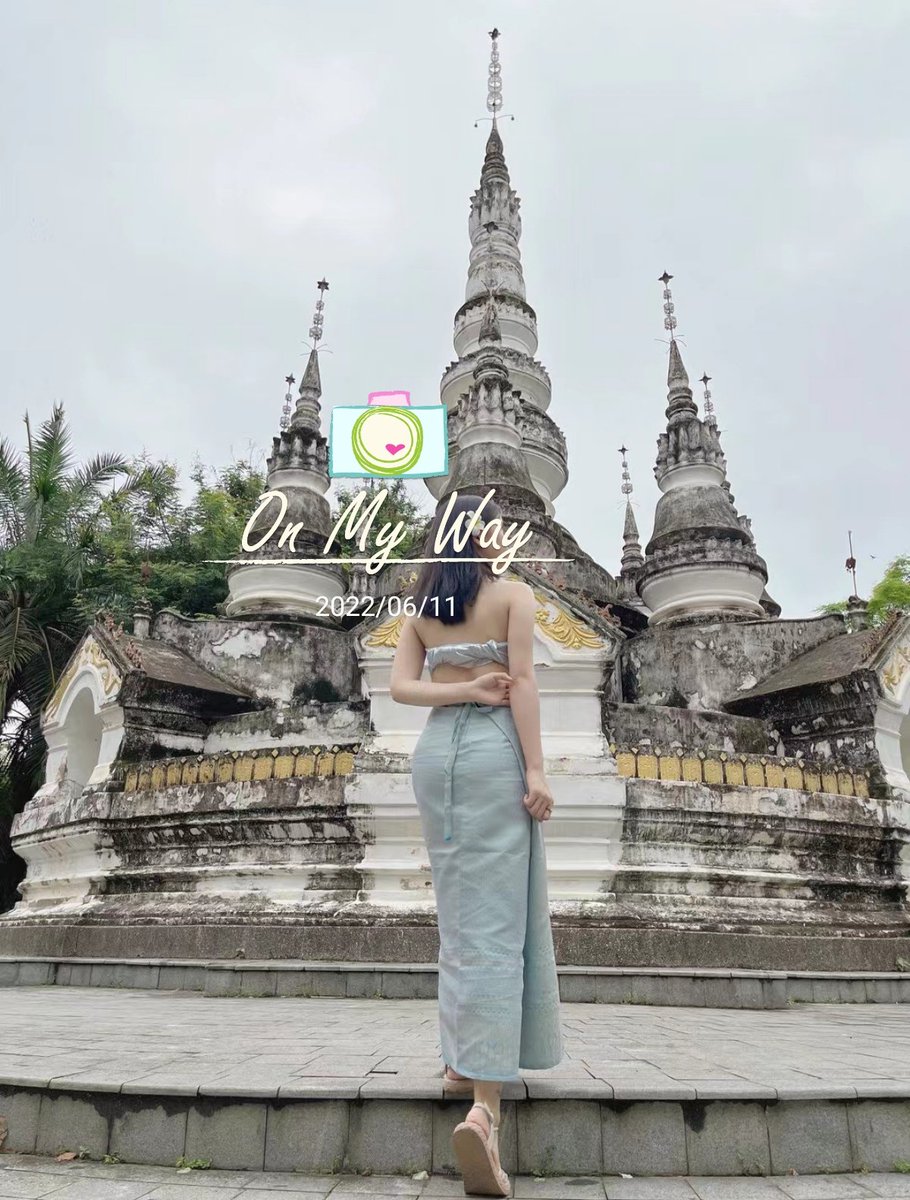 老婆：我是不是又长胖了？
我说：没胖，比你胖的人多的是