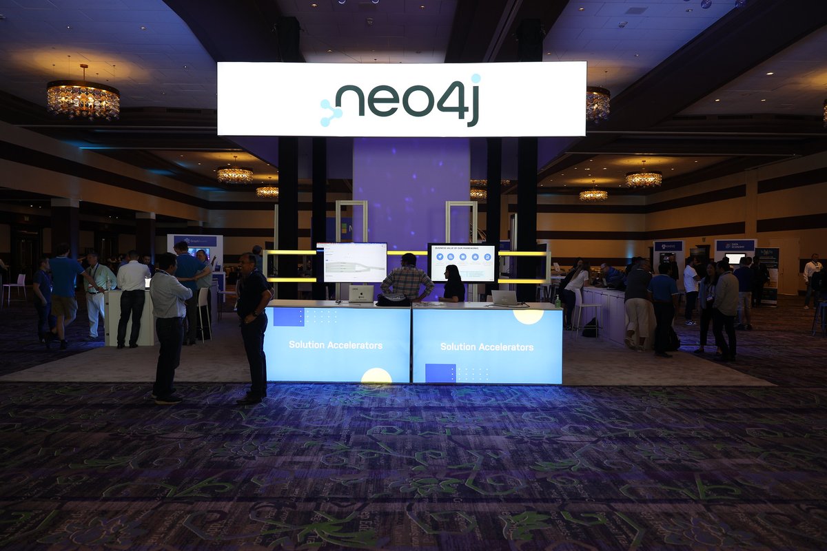 structr's tweet image. Thank you @Neo4j for finally having another @GraphConnect conference. It was really great to see you all again and make many new connections as well. We are already looking forward to next year and will prepare something special for it. #GraphConnect #Structr
