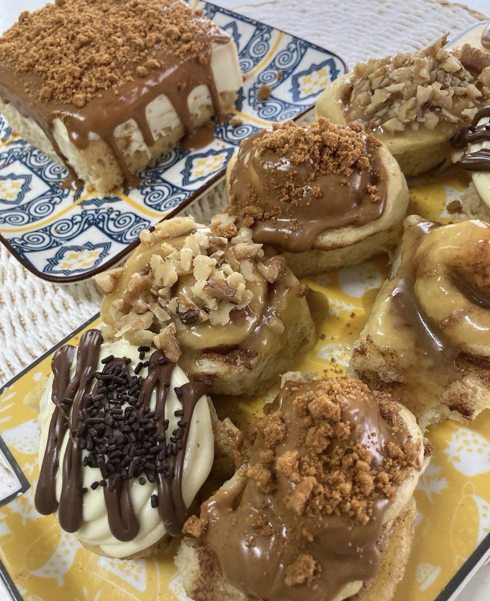 bakedthings4u's tweet photo. Buka box cinnamon rolls dengan bau yang semerbak ✨Nak hadiahkan untuk family or friends pun on !

📍Alam Damai, Cheras https://t.co/5B41CvmYYG