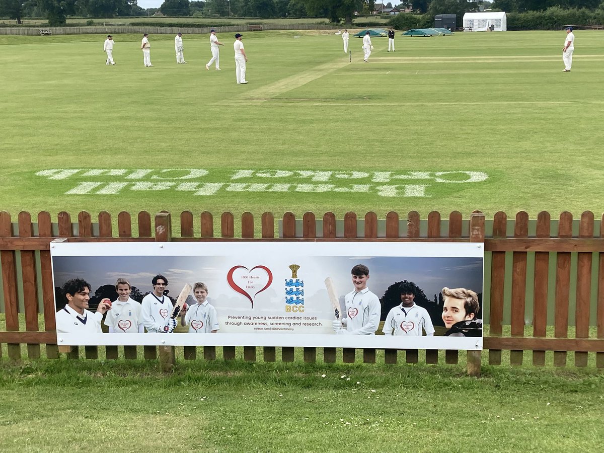 A wonderful day <a href="/bramhallcc/">Bramhall Cricket Club</a> celebrating Bramhall Bash 22 and  raising money for 1000heartsforharry with <a href="/CRY_UK/">CRY</a> .
Thanks to <a href="/jennypowelltv/">Jenny Powell 🌸</a> for doing such a fabulous job of hosting the day. 💕
