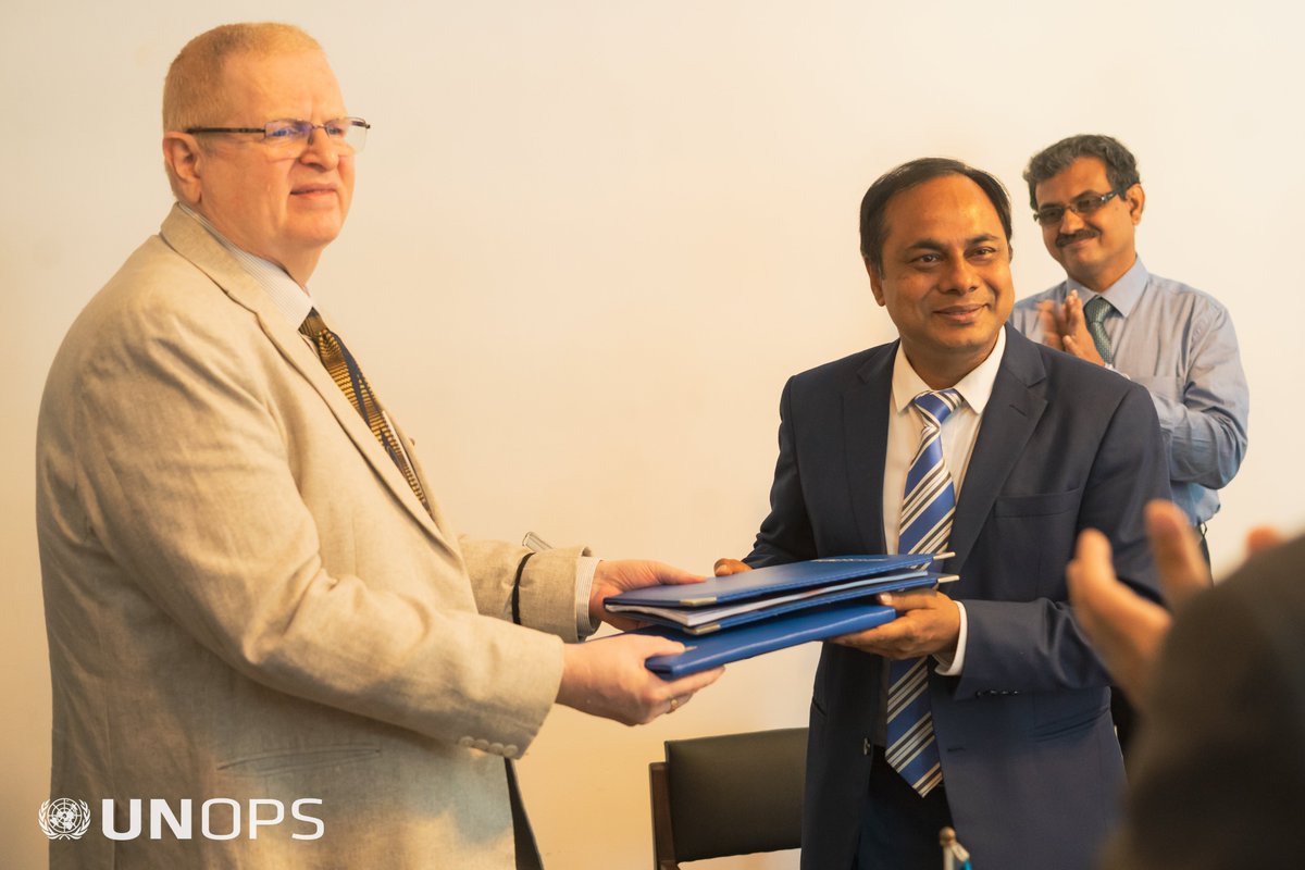 A new partnership with the South Asia Co-operative Environment Programme will help combat plastic pollution in South Asia’s rivers &amp; seas. bit.ly/3Hg4eOq