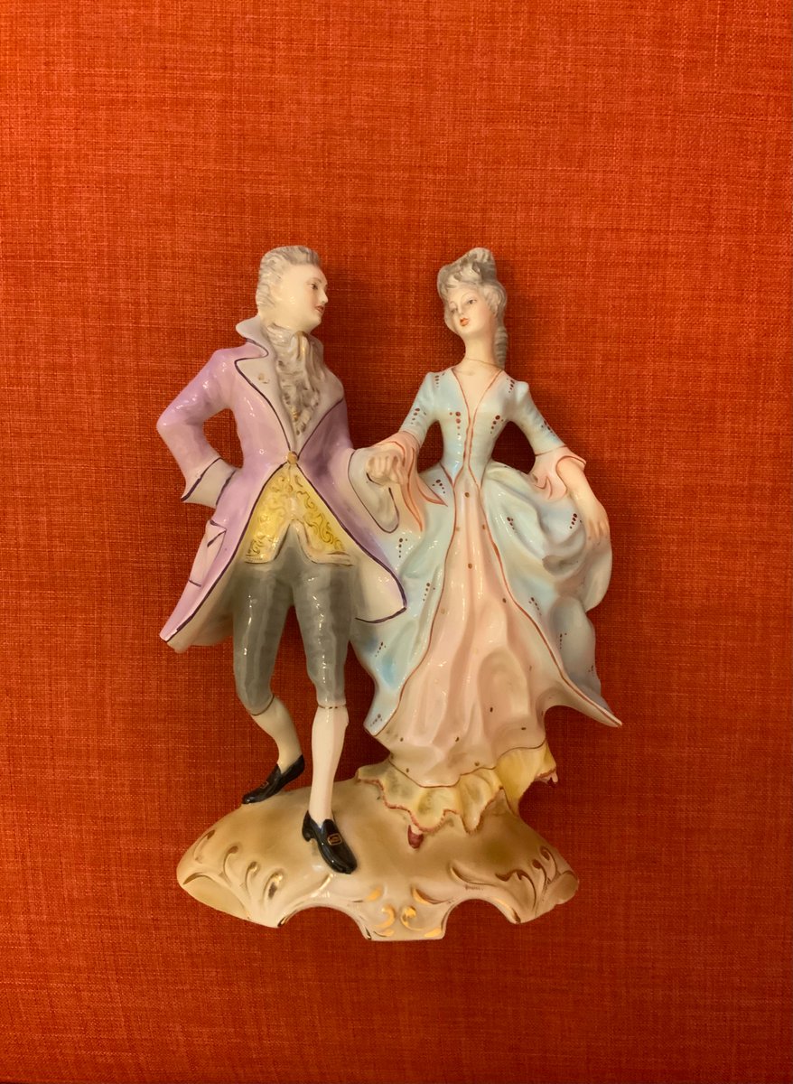 Marco Barbieri (sulla sinistra) e Alessandro Fullin (sulla destra) vi invitano a Corte: 14 luglio Livorno, Fortezza Nuova, ore 18.30, in occasione del Pride, presentano ”Il cimitero delle argonaute” Voglino Editore e “Nudo maschile in arancione e giallo” Manni Editore. #libri