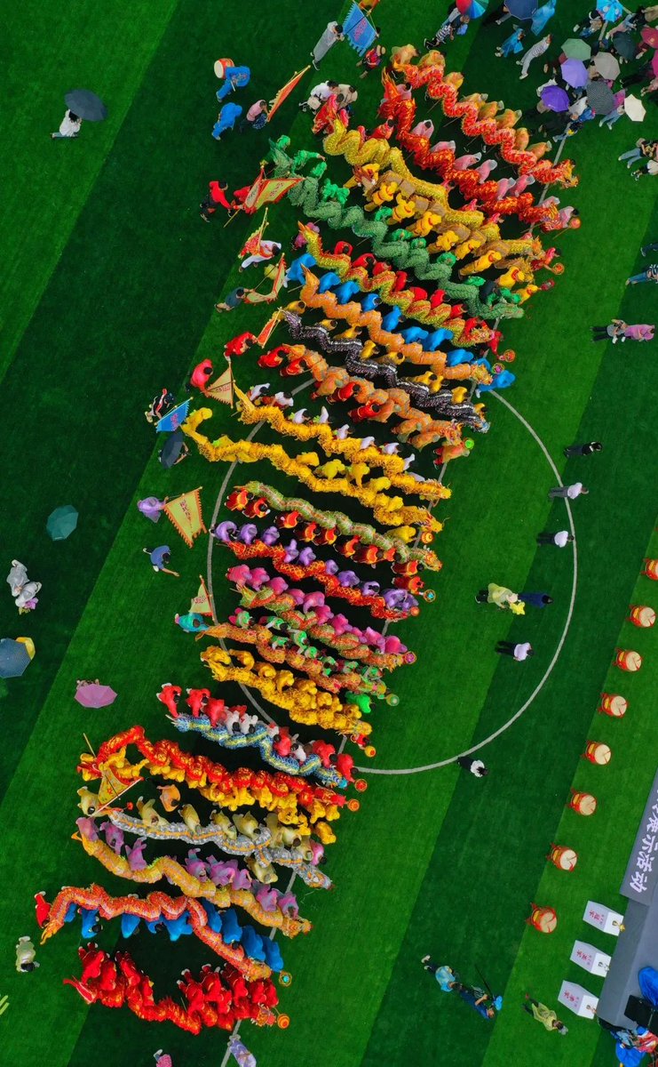 Tongxiang_China's tweet photo. Locals in #Tongxiang celebrated #CulturalandNaturalHeritageDay with a variety of events, spanning from a #dragondancing gala to temple fairs on the water. Other small cultural activities like seal carving and silkworm cocoon unwinding also proved popular. #DakaChina #WowSpots https://t.co/riQsUjERgY