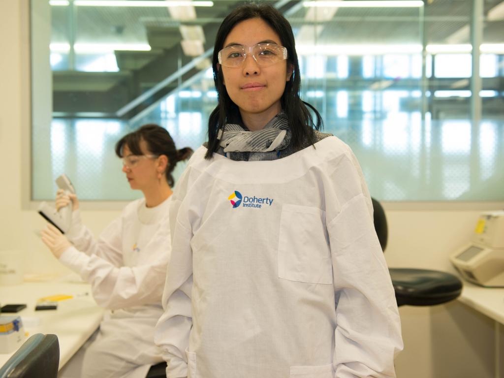 ChuSaintEtienne's tweet photo. Grâce à la région #AuvergneRhoneAlpes, démarrage, au @ChuSaintEtienne et à @Univ_St_Etienne, du projet SYSTEM dédié à l’étude des maladies auto-immunes.
Dr Martin KILLIAN, Pr Stéphane PAUL (#GIMAP, @CIRI_Lyon)
Dr Edouard OLLIER (#SAINBIOSE)
Dr Amy CHUNG (@UniMelb) https://t.co/pRYUuDoaQj