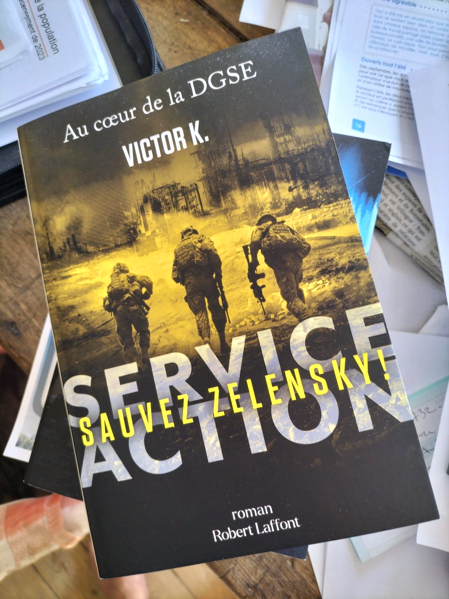 mauraisin's tweet photo. Avec ce deuxième opus du #ServiceAction, Victor K., alias @VincentCrouzet4, impose un SAS moderne et formidablement réactif. La DGSE au cœur du conflit ukrainien, Jupiter, Wagner, la maîtresse de Poutine, la famille de Zelensky et une puissante héroïne, Athéna.  Addictif 👍 https://t.co/2RqPdlfAoX