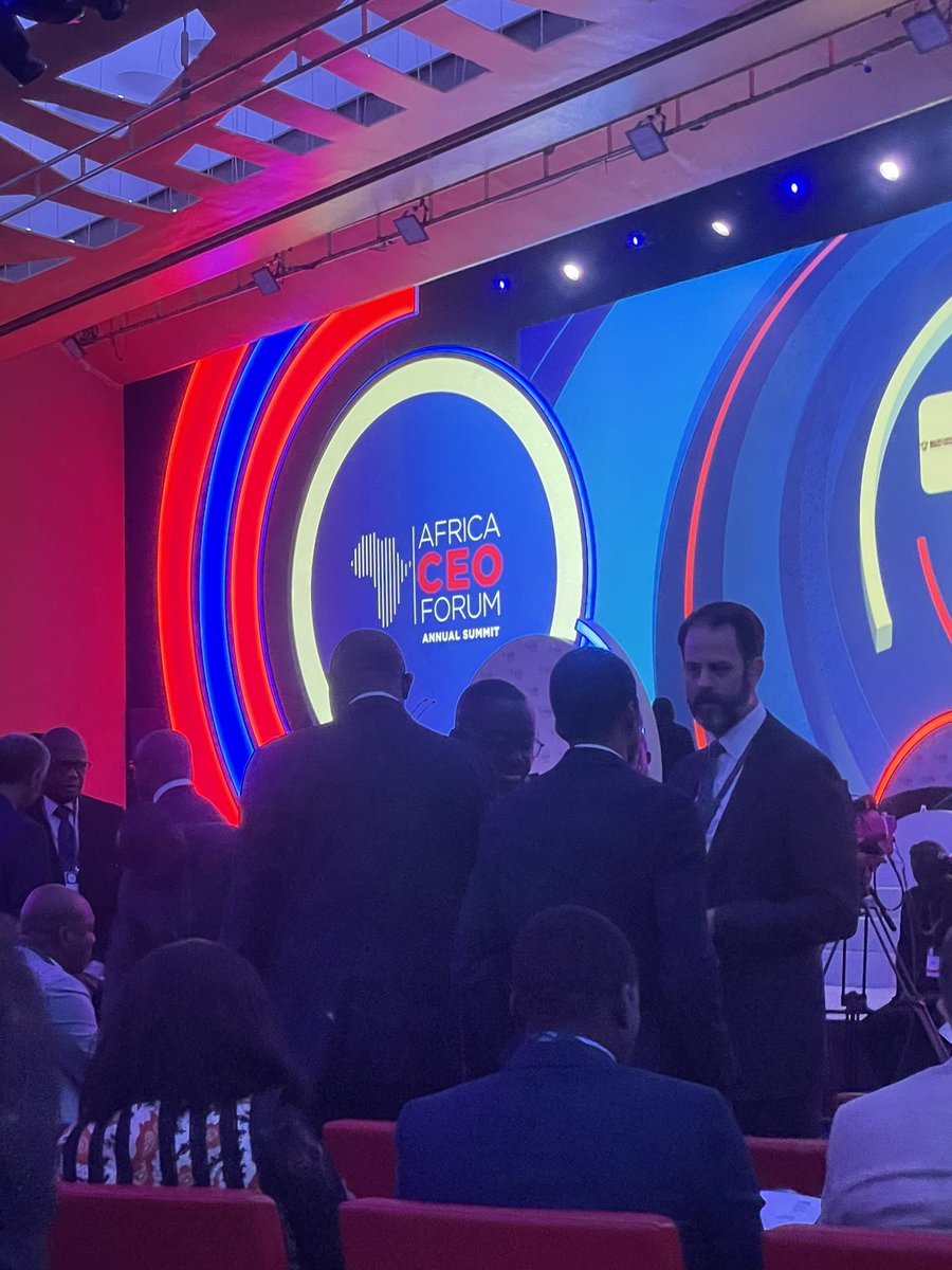 biguettes's tweet photo. Opening ceremony #acforumbootcamp #ACF2022 https://t.co/JuwHmiI5Cg