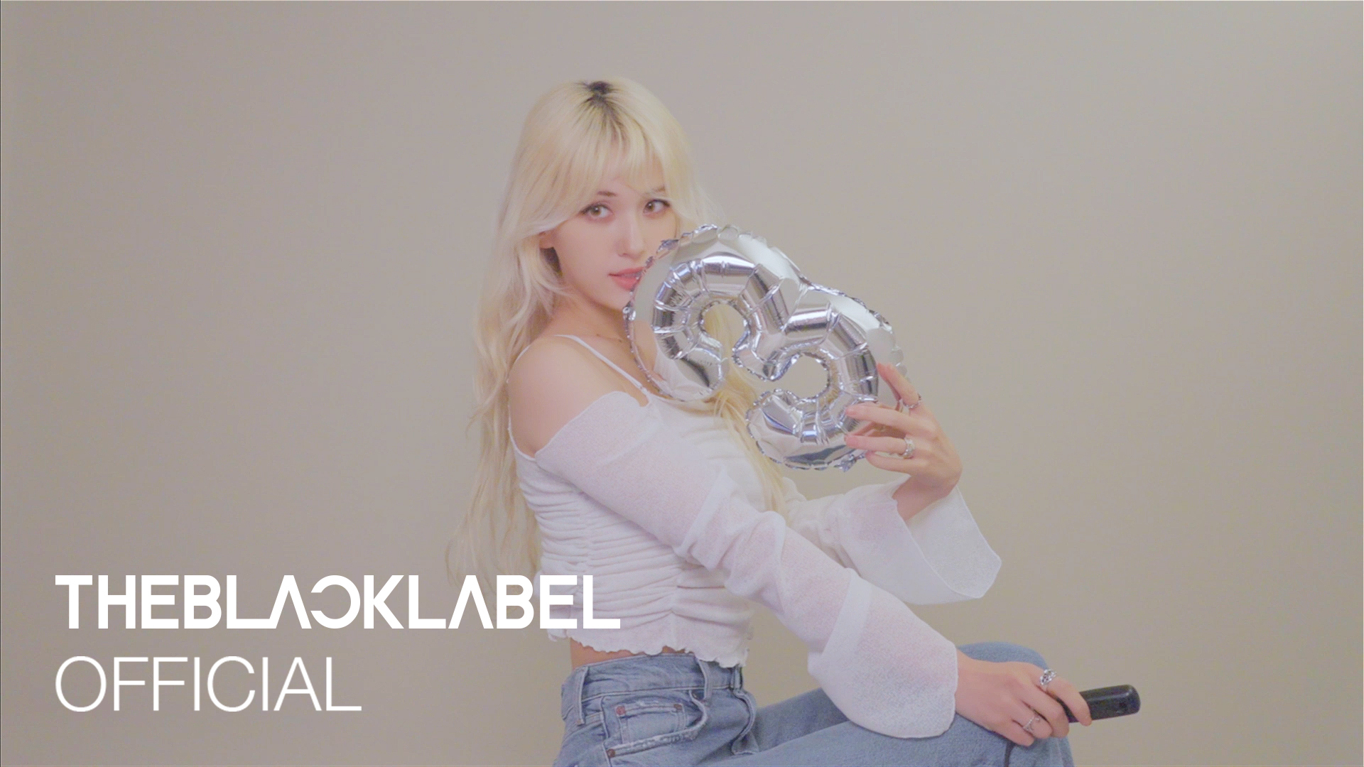 JEON SOMI (전소미) on Twitter: "[📷] JEON SOMI Debut 3rd Anniversary BEHIND