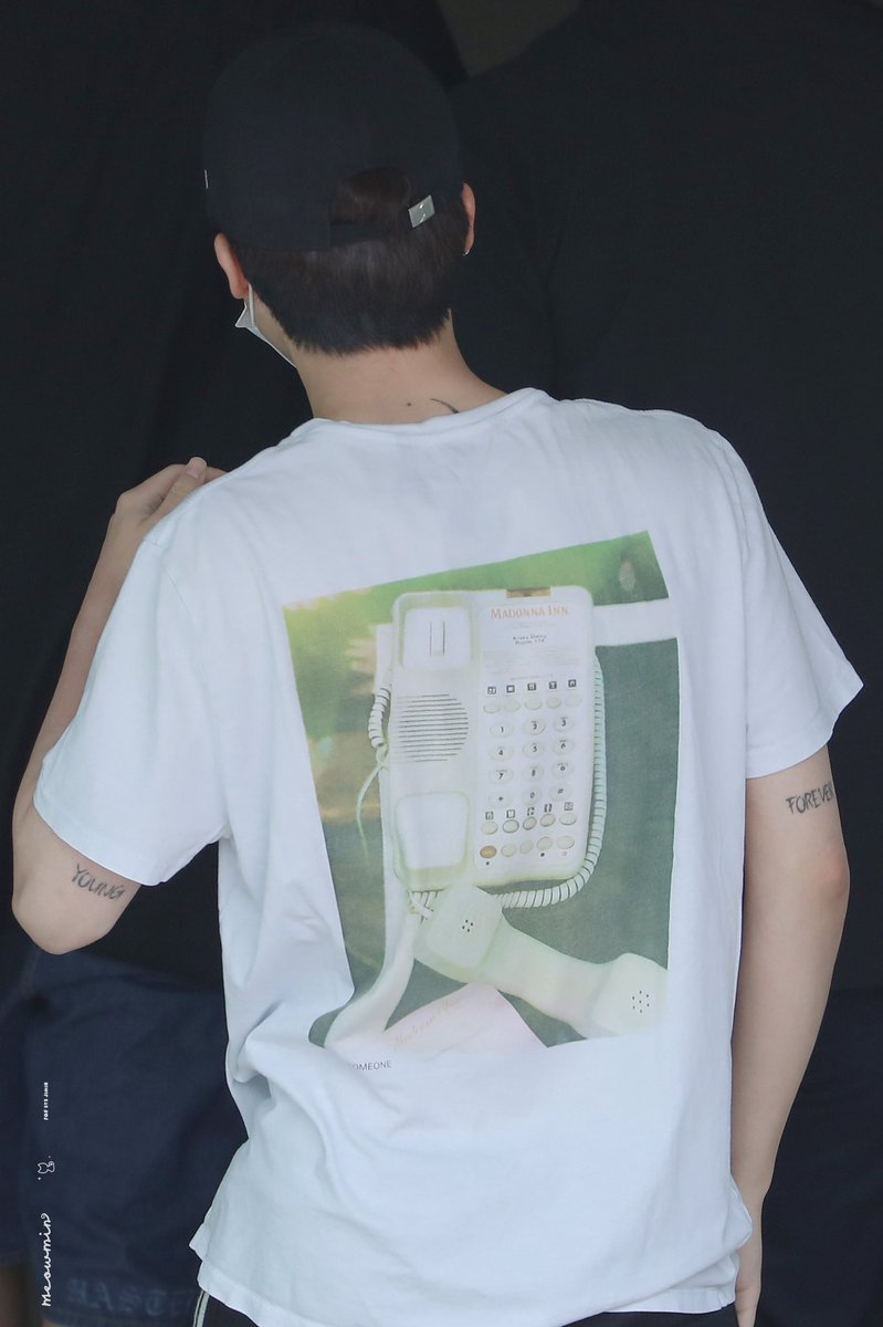 MeowMin_jm1013's tweet photo. 𝗬𝗢𝗨𝗡𝗚 𝗙𝗢𝗥𝗘𝗩𝗘𝗥🌙

𝙃𝘼𝙋𝙋𝙔 9𝙩𝙝 𝘼𝙉𝙉𝙄𝙑𝙀𝙍𝙎𝘼𝙍𝙔🎉

#BTS9thAnniversary
#JIMIN #지민
#BTS  #방탄소년단  
@BTS_twt https://t.co/CLeuvxzbnJ