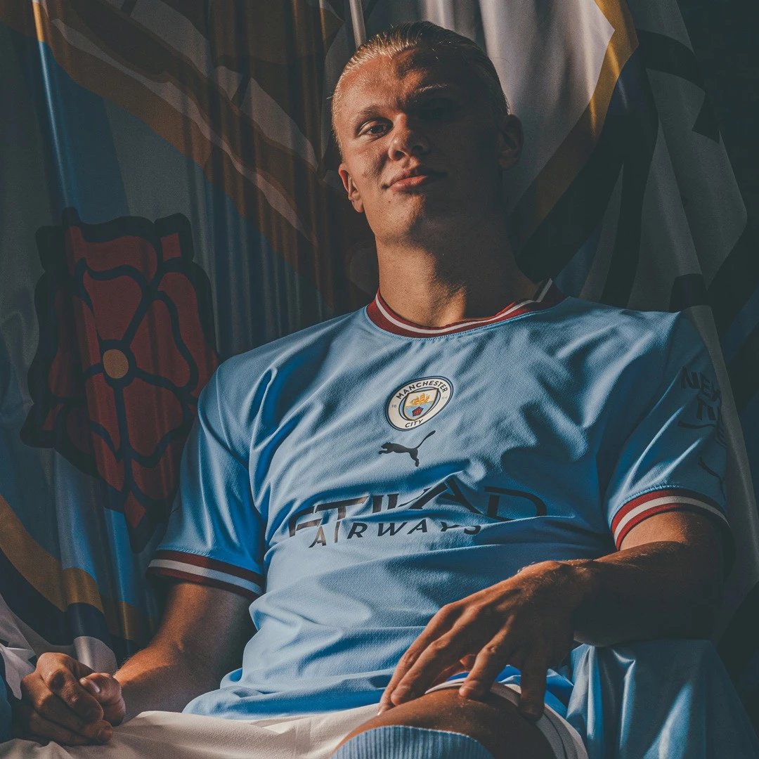 DeadlineDayLive's tweet photo. 🚨 Complete the sentence. 👇

Erling Haaland will score ___ goals in the Premier League next season. https://t.co/0XvgiFExEl