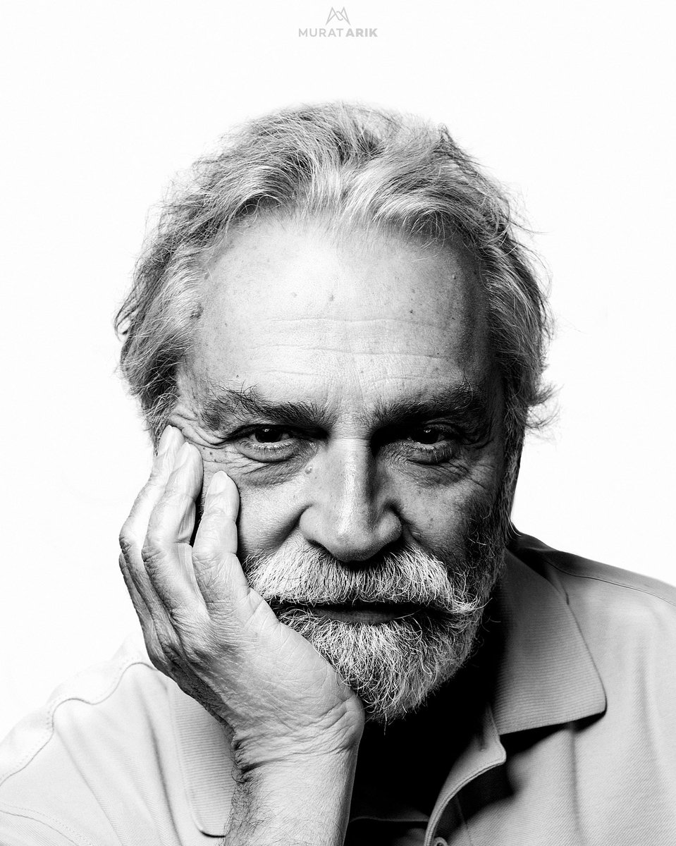 Haluk Bilginer ile #portre #fotoğraf çekimi gerçekleştirdik📸 
.
#halukbilginer - Haziran/2022