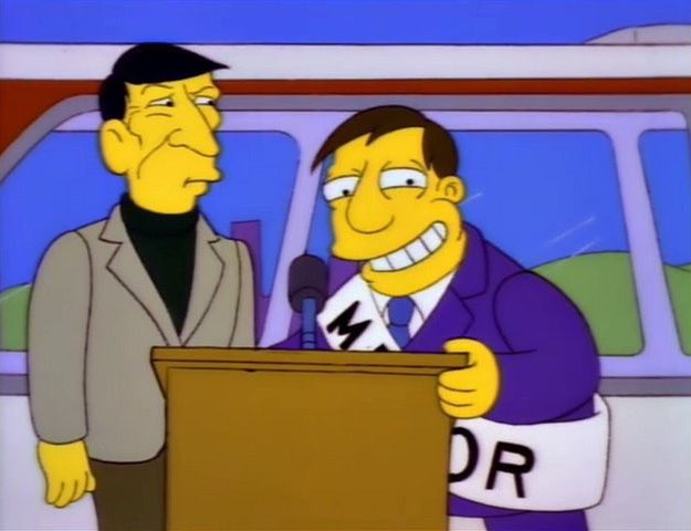 EflSimpsons's tweet photo. [Cheillini to the MLS brings a big announcement]

Donald Garber: “and may I say on behalf of America ‘it’s a-me, mario!’”

Cheillini: “do you have any idea who I am?”

“I think I do, you’re the one that wears red not green”
#MLS #Cheillini https://t.co/sabpg6Lvd6