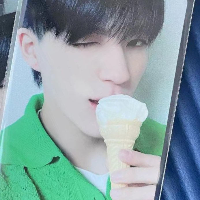 cardcaptor4u's tweet photo. 🤍สุ่มแจก💚การ์ดเจโน่ New School ค่า😉🍦
เนื่องในโอกาส🎧#BeatBox5thWin🥁ค้าบ
🥰สุ่มจากรีทวีต & follower น้า
🔁🙆🏻♀️สุ่มผู้โชคดีตอนของถึงไทยค่า
#cardcaptor4u_giveaway https://t.co/ap0s3MYyY9
