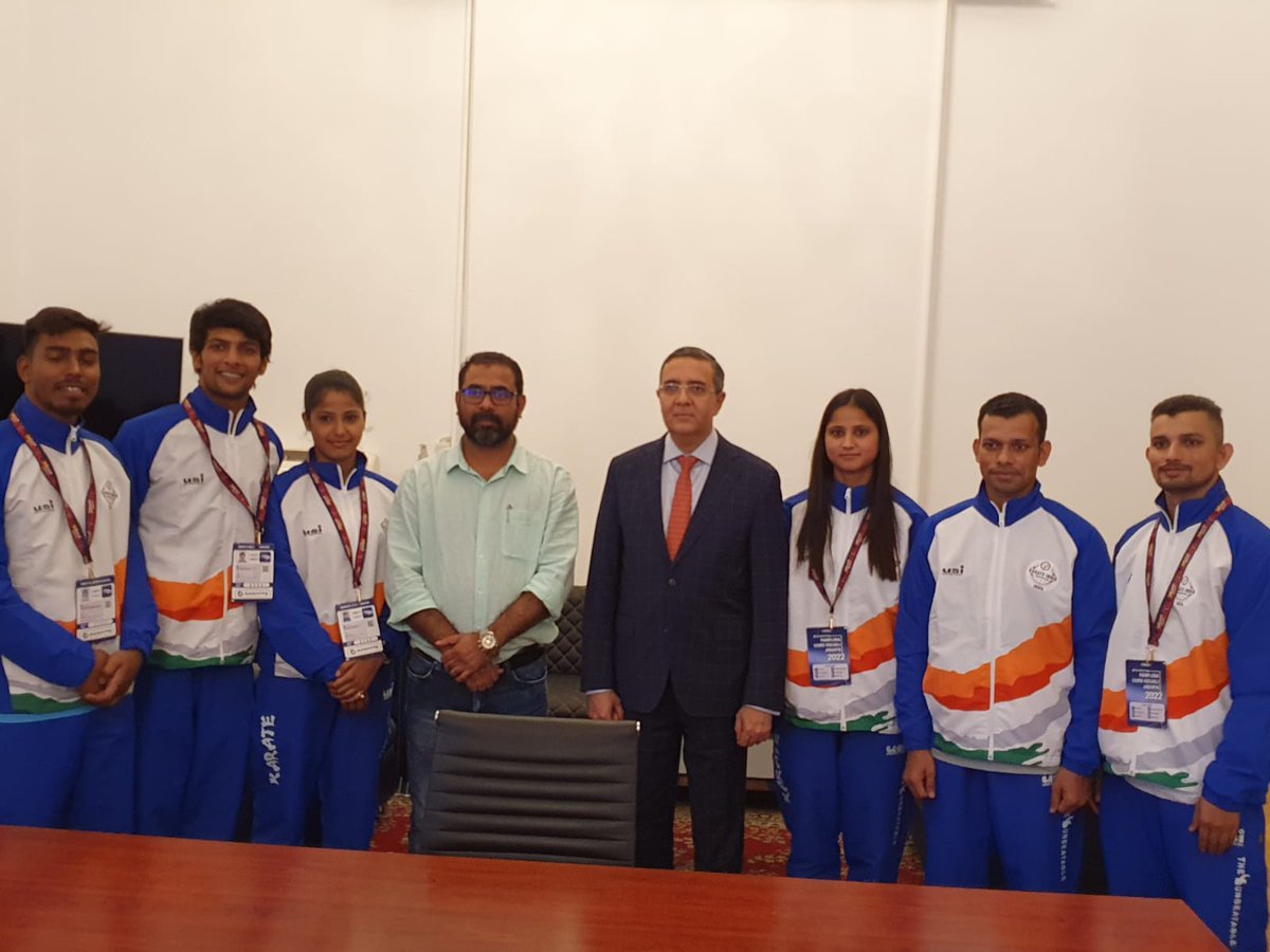 indembcairo's tweet photo. Ambassador @AjitVGupte interacted with the members of Indian #Karate Team and office bearers of Karate India Organisation on 12 June 2022 at Embassy of India, Cairo. The team was in Cairo to participate in WKF Karate-1 Series A Championship.

@MEAIndia @IndiaSports https://t.co/p7ZBTqtnw5