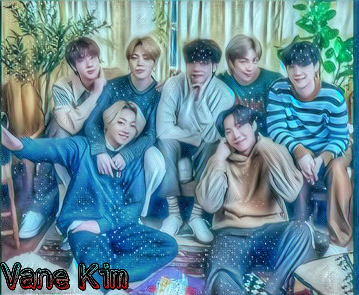 Analia_army21's tweet photo. Feliz 9° aniversario mis queridos reyes, gracias por regalarnos hermosas canciones y enseñarnos que todo se puede si nos esforzamos día a día para cumplir nuestros sueños. 
I PURPLE YOU 💜🫂💫🌈

#BTSARGENTINA2022
#BTS #BTSARMY 
@BTS_twt
#BTS9thAnniversary https://t.co/St0tyAu22T