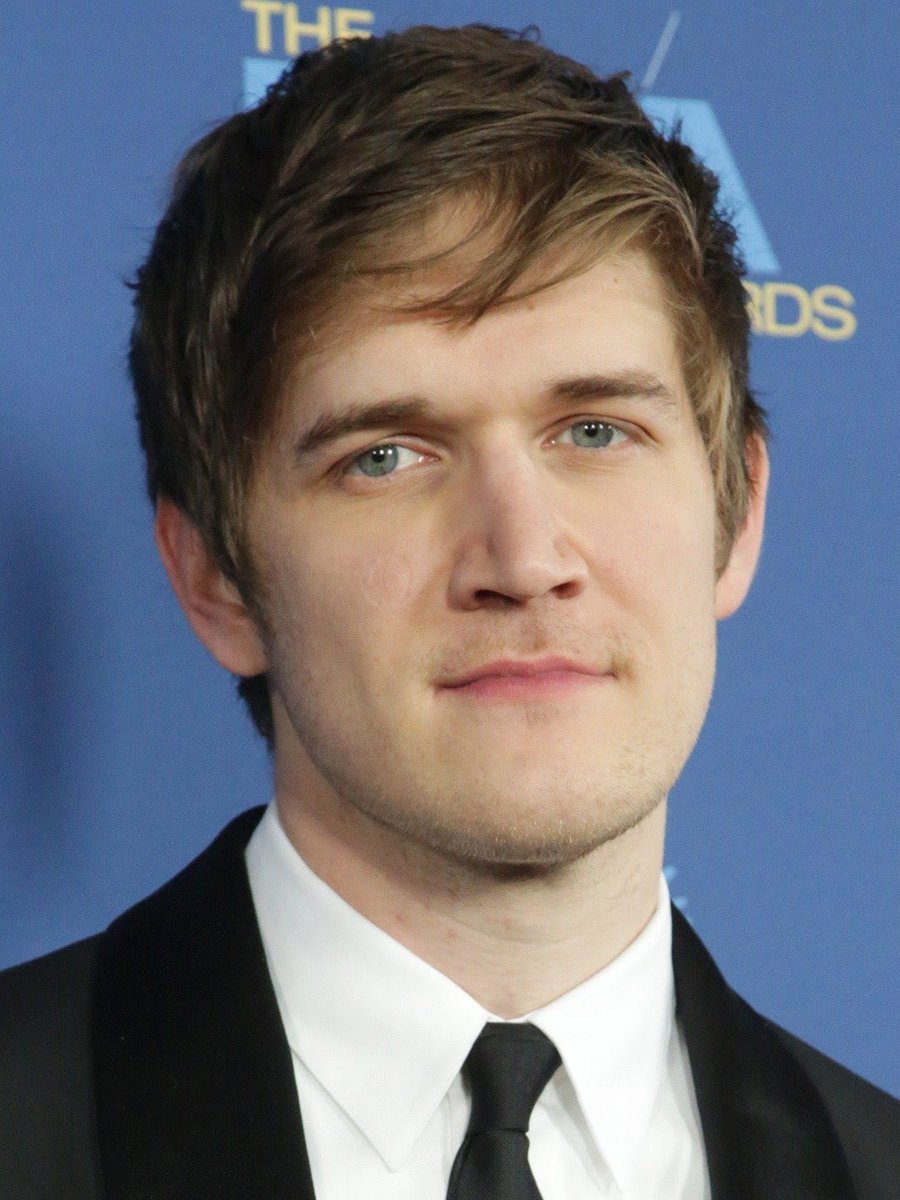 Teachwhoraps's tweet photo. Why does the lead singer of @owlcity look like a whiter @boburnham who had friends growing up? https://t.co/Khw8QADNME
