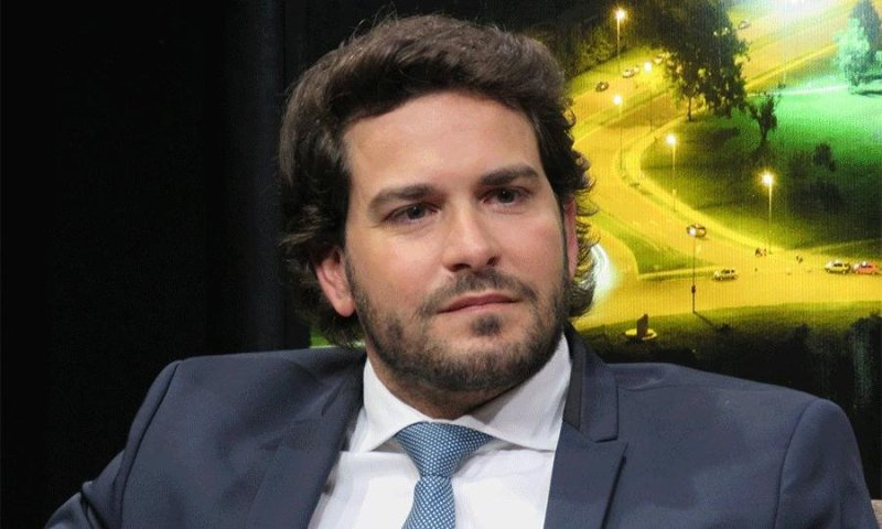 Fisherton895's tweet photo. Ahora en #CNNRadioRosario dialogamos con Sebastián Lamelas (@pinilamelas), presidente de Fundación Rosario @FundacionRos sobre la Noche de la Bandera 2022: Experiencia Monumento🇦🇷 #CNNRadioArgentina https://t.co/Sg8BF45tOK
