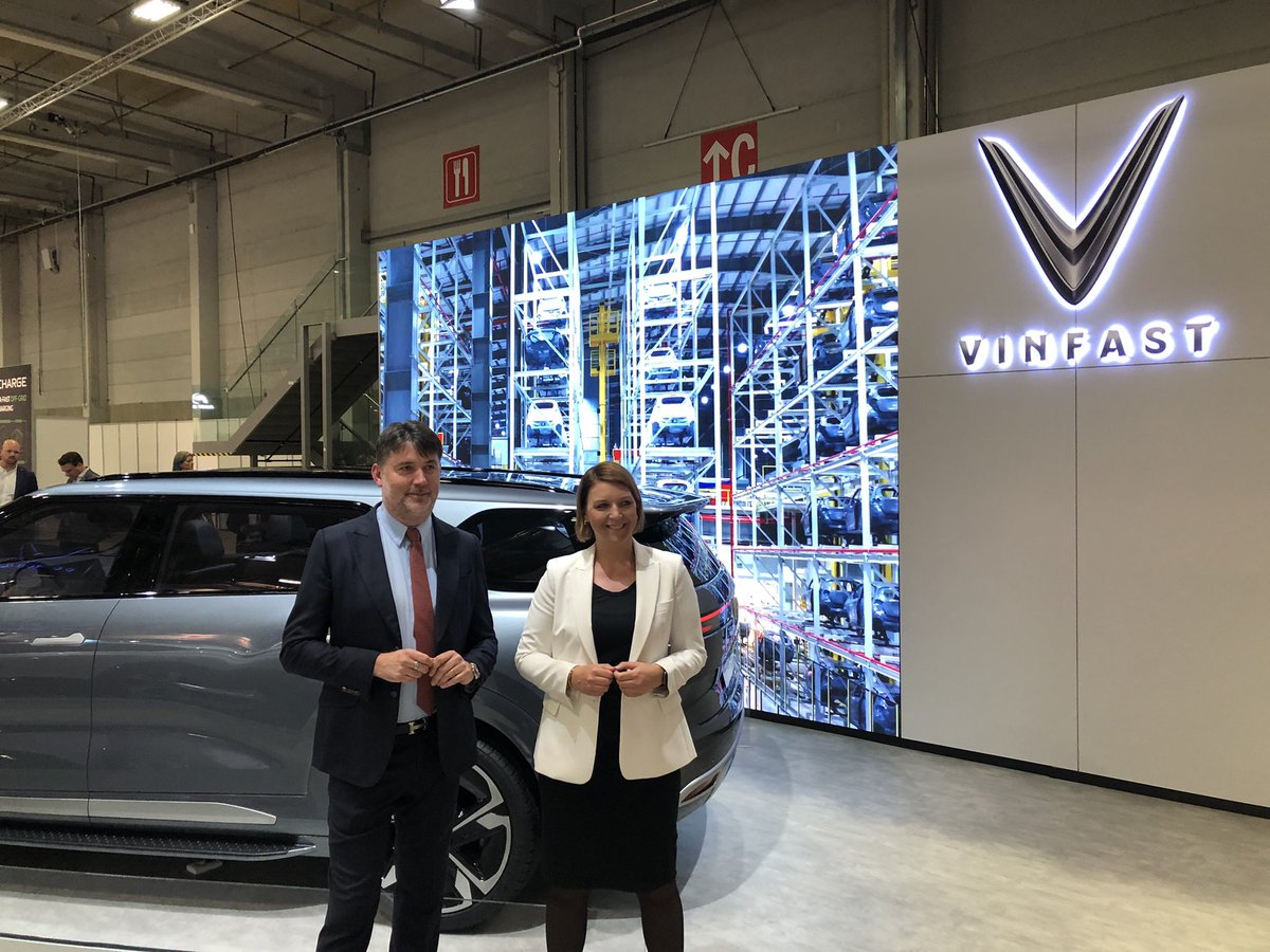 Norsk elbilforening (Norwegian EV Association) (@elbilforeningen) on Twitter photo Our Secretary General <a href="/ChristinaBu_/">Christina Bu</a> meet with Jean-Christophe Mercier, Deputy CEO, <a href="/VinFastEurope/">VinFast Europe</a> in connection to 🇻🇳<a href="/VinFastofficial/">VinFast</a> premiere of VinFast models VF 8 and VF 9. #EVS35 #electricvehicles <a href="/nordicevs/">Nordic EV Summit</a>
<a href="/VinFastNL/">VinFast Nederland</a> <a href="/VinFastDE/">VinFast Deutschland</a> <a href="/VinFastFrance/">VinFastFrance</a> #VinFast Our Secretary General <a href="/ChristinaBu_/">Christina Bu</a> meet with Jean-Christophe Mercier, Deputy CEO, <a href="/VinFastEurope/">VinFast Europe</a> in connection to 🇻🇳<a href="/VinFastofficial/">VinFast</a> premiere of VinFast models VF 8 and VF 9. #EVS35 #electricvehicles <a href="/nordicevs/">Nordic EV Summit</a>
<a href="/VinFastNL/">VinFast Nederland</a> <a href="/VinFastDE/">VinFast Deutschland</a> <a href="/VinFastFrance/">VinFastFrance</a> #VinFast