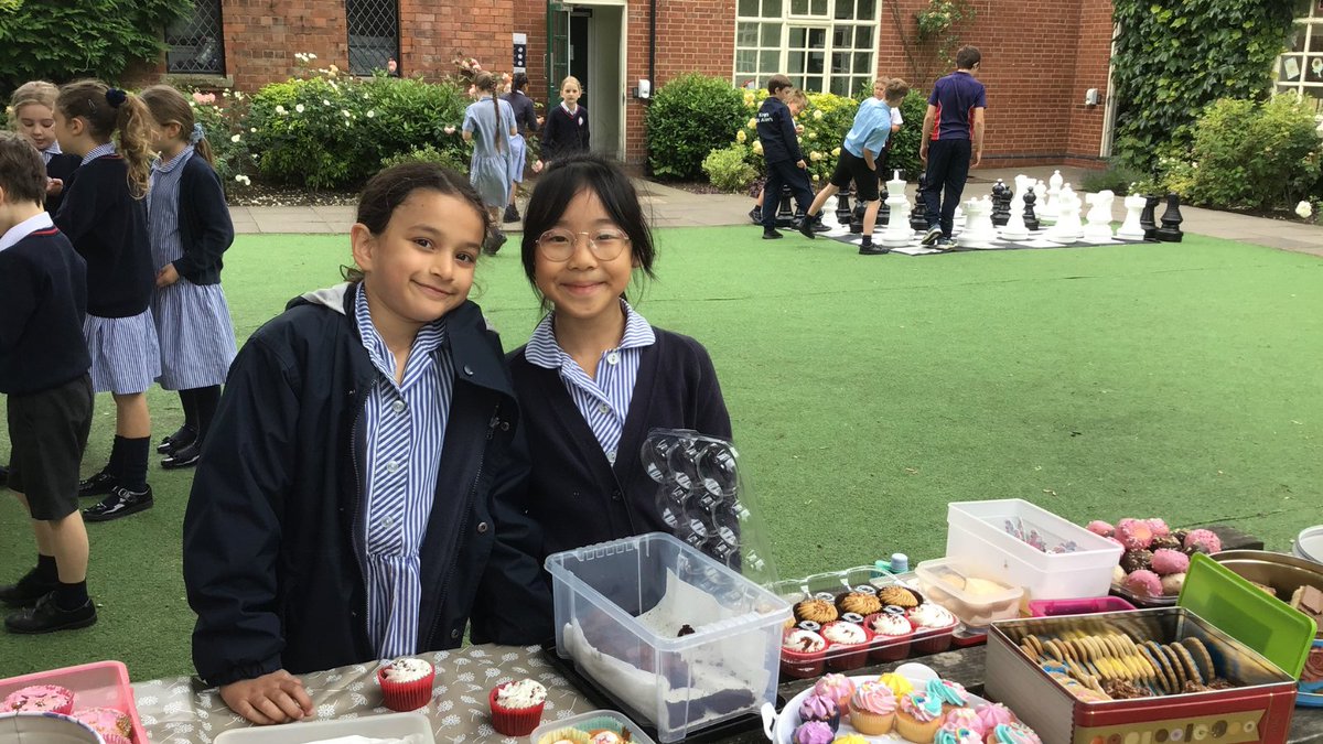 KingsStAlbans's tweet photo. Today Will B and his friends in 3A held a bake sale to raise funds for Ukraine. Yummy treats &amp; fundraising - a perfect combination.

#ShapedByKings #CharityBakeSale https://t.co/aZzpTPfhgX