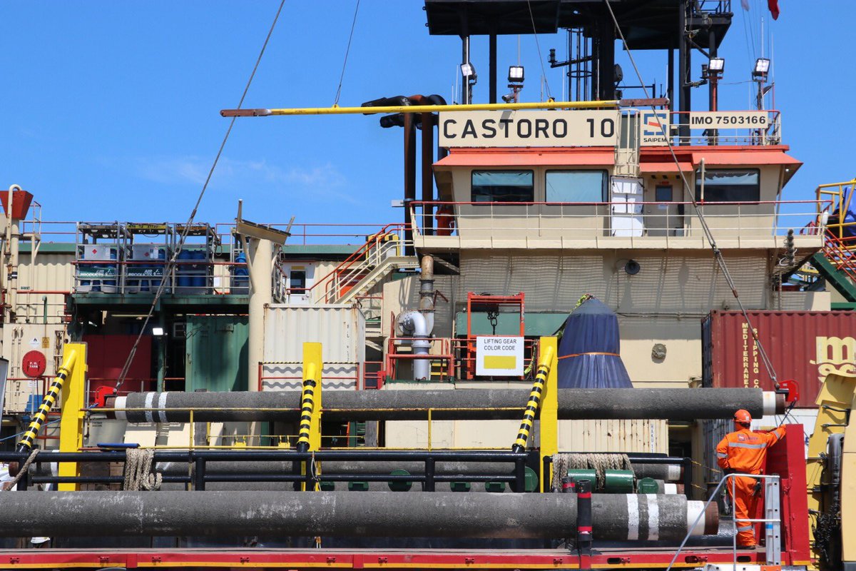 Cumhurbaşkanımız Sayın <a href="/RTErdogan/">Recep Tayyip Erdoğan</a>'ın teşrifleriyle, Karadeniz doğal gazını karaya taşıyacak ilk boru denize iniyor…

Karadeniz Gazı karaya çıkıyor...

Ülkemize, milletimize hayırlı olsun.🇹🇷