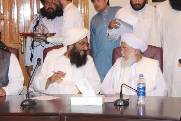 Asifullahwazir4's tweet photo. #pti-#itehad

ایک تاریخ ساز دن پر ایک تاریخ ساز دستاویز پر دستخط۔۔۔

#امپورٹڈ_حکومت_نامنظور 
#قوم_کا_ہیرو_عمران_خان https://t.co/UCspyN0xNM