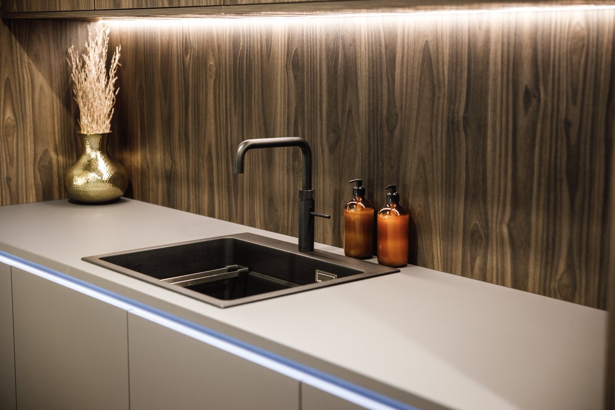 modernkitchens's tweet photo. No more waiting for the kettle to boil - a Quooker gives you boiling water in an instant. 

To find out more, or see ours in action - visit the closest showroom to you today:
https://t.co/Sosl5GZi82

#kitchendesign #kitchenquookertap #quooker #neffmasterpartner #neffappliances https://t.co/q4E5l2Oe6N