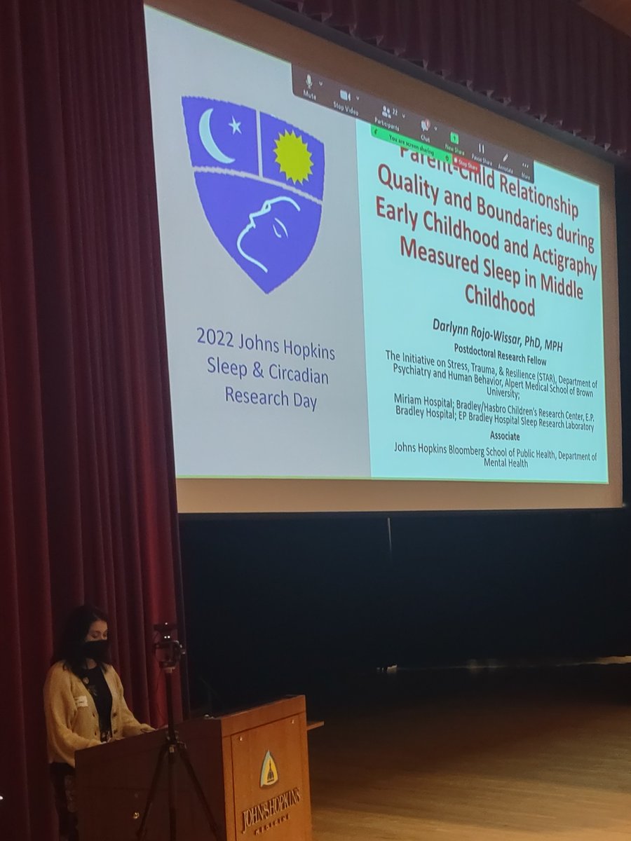 Michelle_Bridi's tweet photo. #HopkinsSCRD2022 kicking off with a talk from @DrRedWizard! https://t.co/hNlWvd9yxn