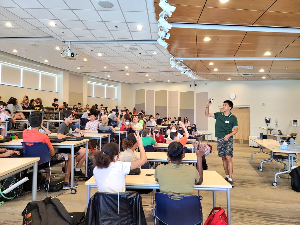 Jessie Comba (she/her) tweet media