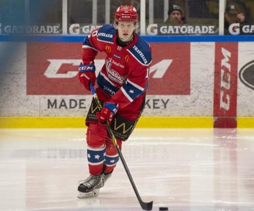 bklynaviatorhky's tweet photo. The Aviators are proud to announce that 2020-21 leading scorer @MRakell57 will be returning to New York for the upcoming season. Welcome back Mathias! @USPHL @The_DanKShow #onlyonegoal https://t.co/eYU2dMAtmV