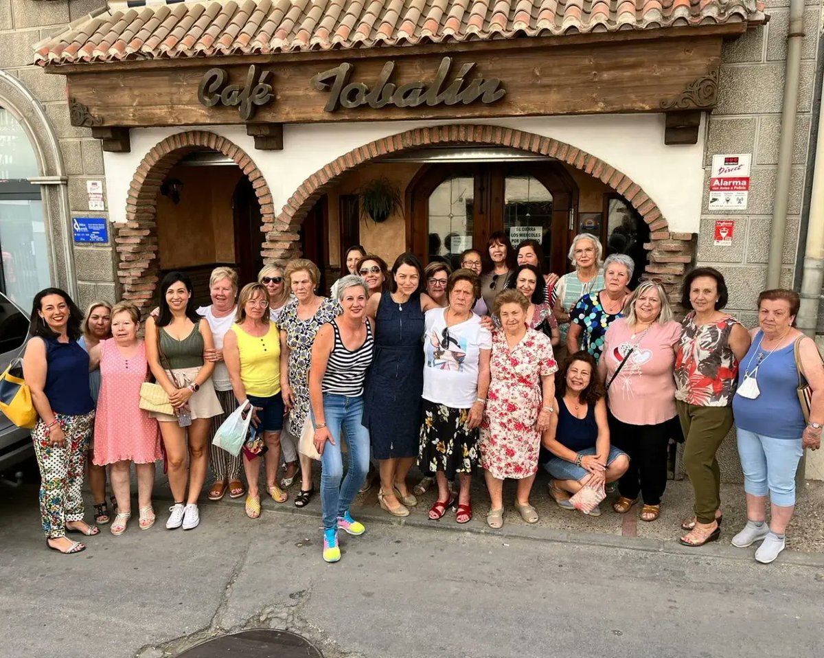 socialistas_VJ's tweet photo. ☕️ con 𝙀𝙫𝙖 𝙂𝙧𝙖𝙣𝙖𝙙𝙤𝙨, 𝙥𝙤𝙧𝙩𝙖𝙫𝙤𝙯 𝙙𝙚𝙡 PSOE 𝙚𝙣 𝙚𝙡 𝙎𝙚𝙣𝙖𝙙𝙤, para hablar sobre la 𝙞𝙢𝙥𝙤𝙧𝙩𝙖𝙣𝙘𝙞𝙖 𝙙𝙚𝙡 𝙫𝙤𝙩𝙤 𝙛𝙚𝙢𝙚𝙣𝙞𝙣𝙤 𝙚𝙣 𝙚𝙨𝙩𝙖𝙨 𝙚𝙡𝙚𝙘𝙘𝙞𝙤𝙣𝙚𝙨 y 𝙚𝙫𝙞𝙩𝙖𝙧 𝙧𝙚𝙩𝙧𝙤𝙘𝙚𝙨𝙤𝙨 𝙚𝙣 𝙞𝙜𝙪𝙖𝙡𝙙𝙖𝙙

#SiVotamosGanamos 🌹🌹 https://t.co/ef2r3n8Rfd