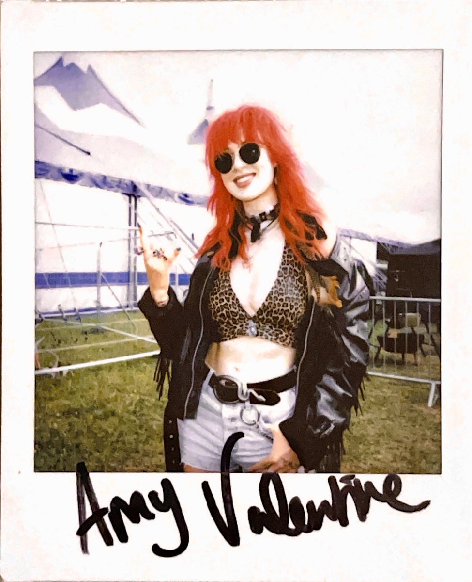 Amy Valentine (@amyvalentinex) / Twitter