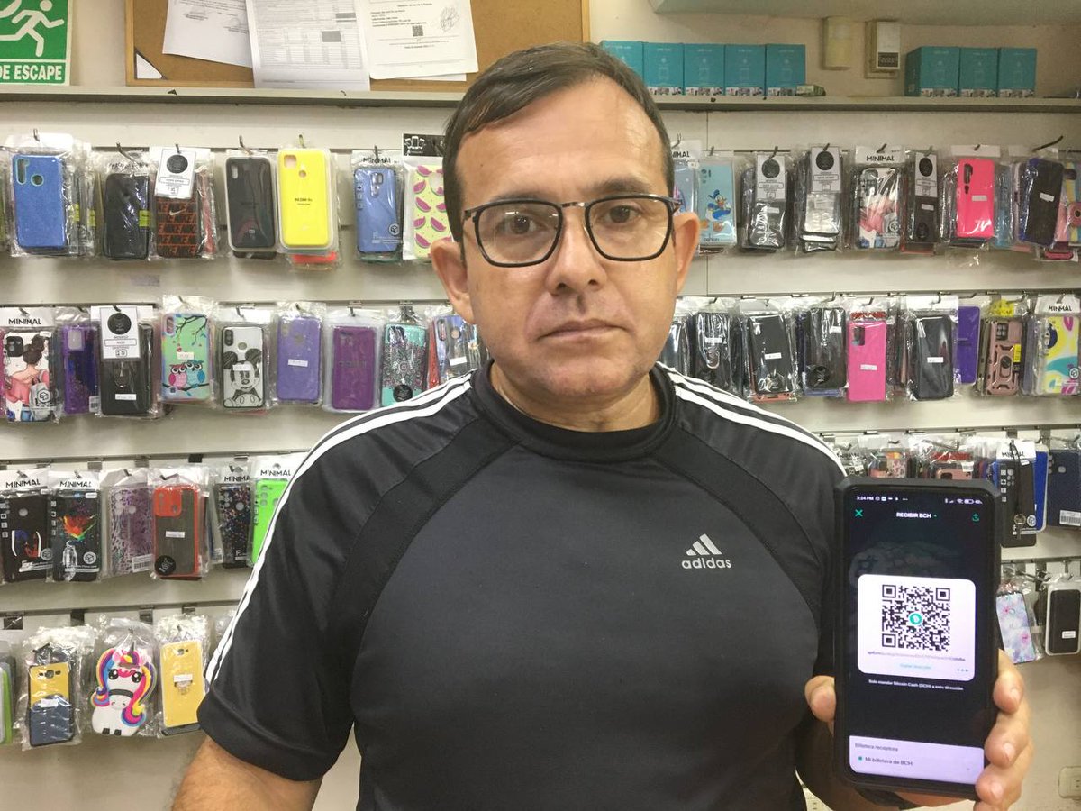 New *verified* #BitcoinCash merchant:

Somos Fox

Calle Infante, Centro Comercial Colonial, Nivel PB Local 5B, San Juan De Los Morros, Venezuela (Bolivarian Republic of)

Electronics &amp; IT

goo.gl/maps/7SYHRMEDN…