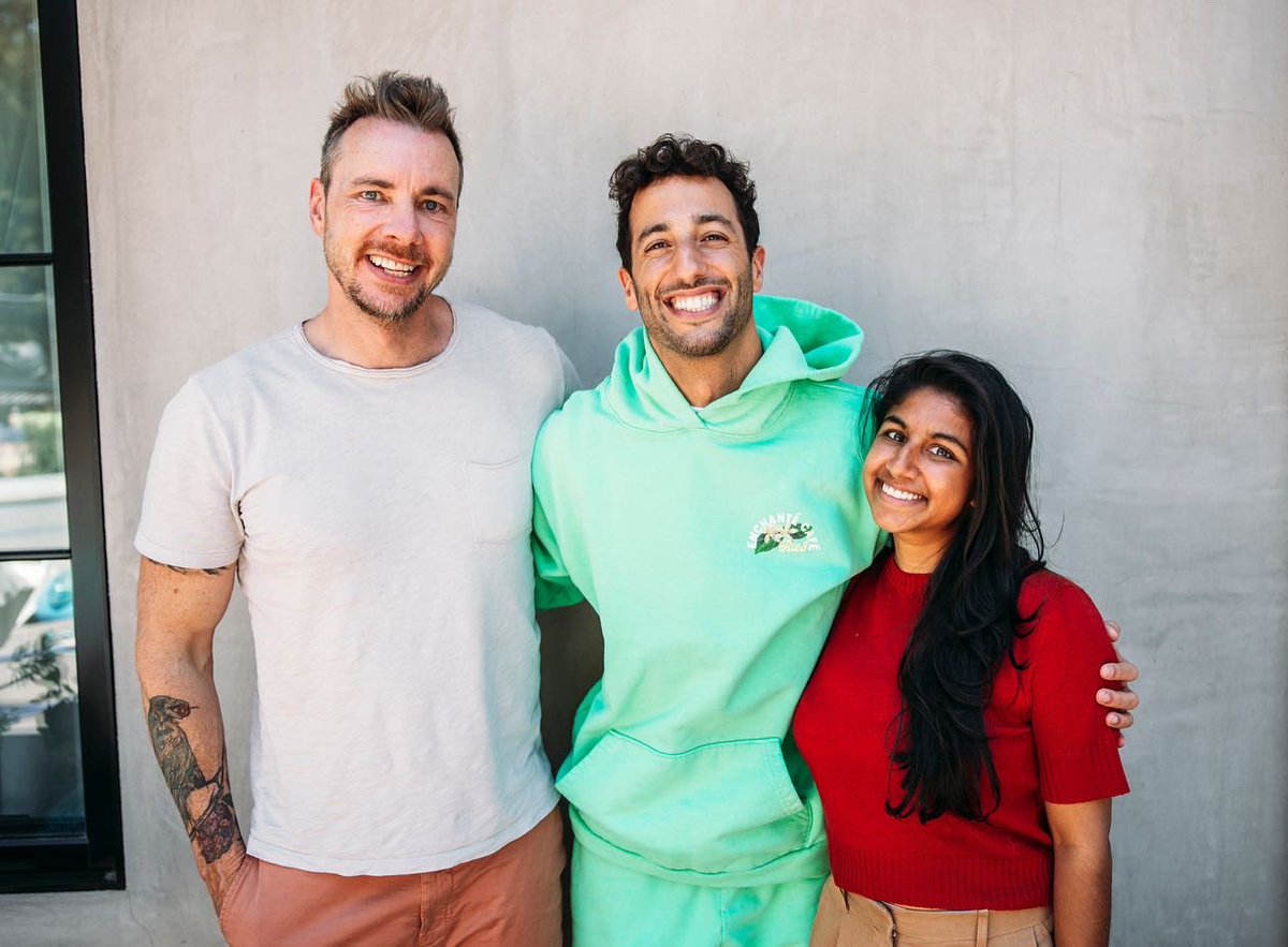 Armchair Expert Podcast tweet media