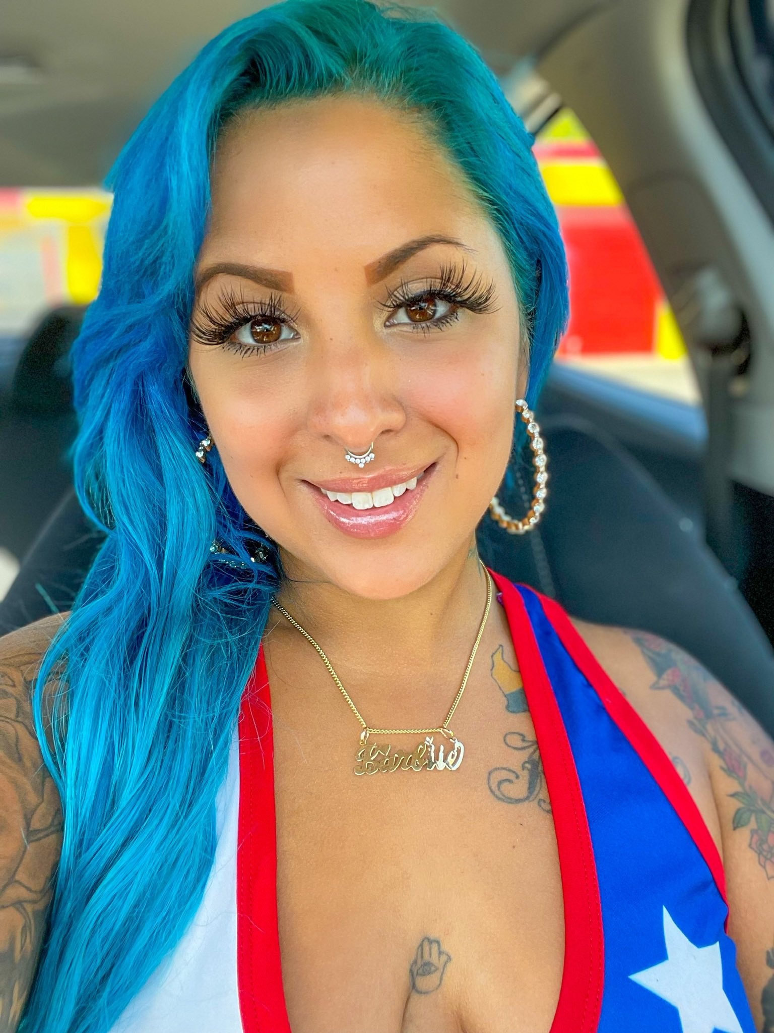 TW Pornstars - XBIZ MIAMI 🌴😈4’10 👑 MATTRESS SOAKER😻💦💎 . Twitter. Barbiie got herself a chain