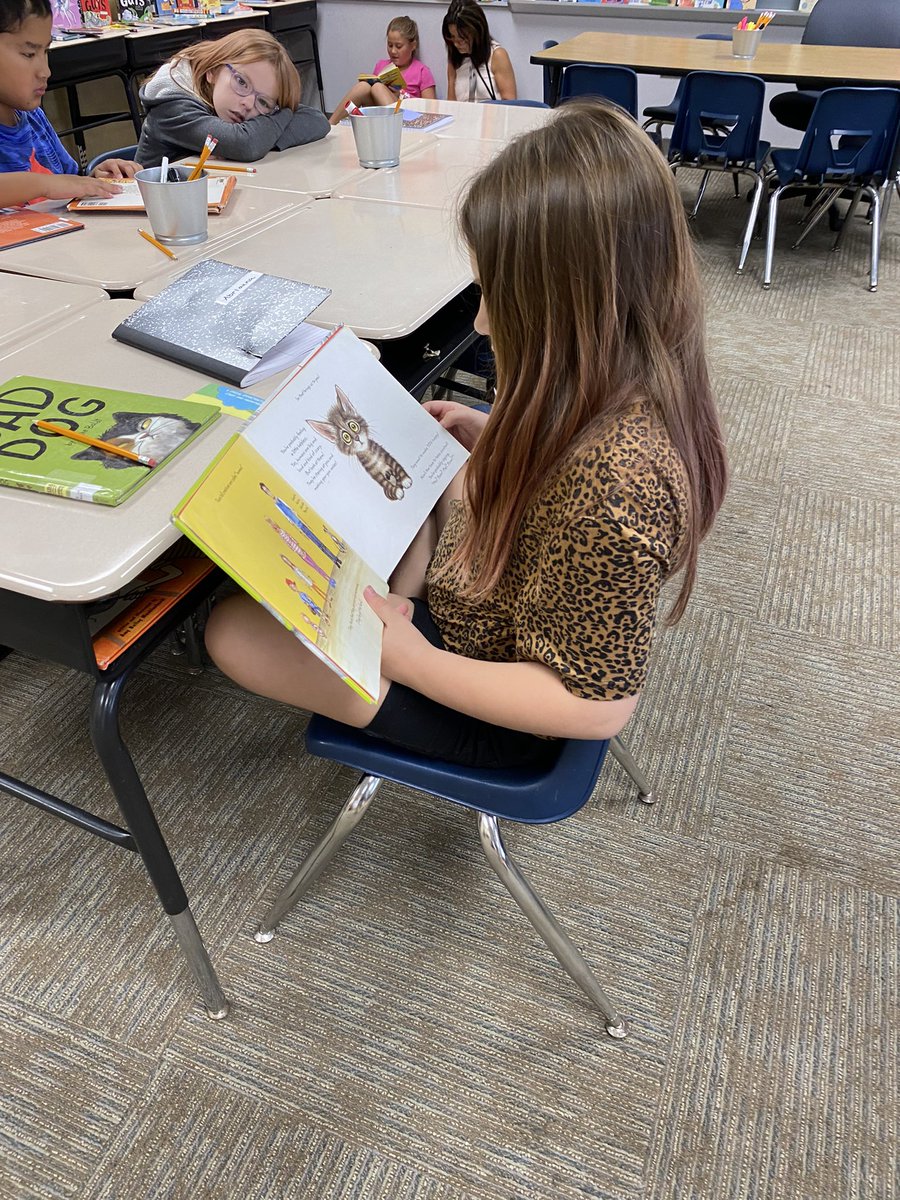 MrsTJohnston's tweet photo. #GCReads Summer reading Camp is in full swing!❤️ Excited for 2 weeks of reading joy!! @HillmanClass @Thirdgrade143 https://t.co/2io7cqzjdo
