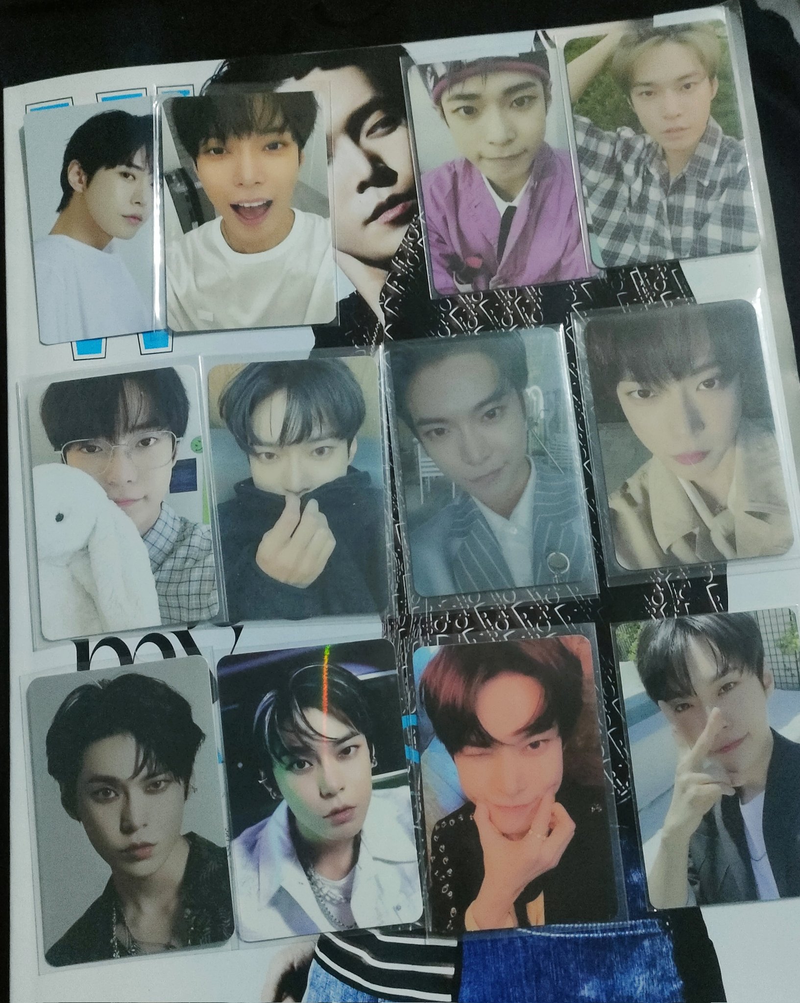 pia on Twitter "t. wts lfb ph doyoung sg photopack cherrybomb