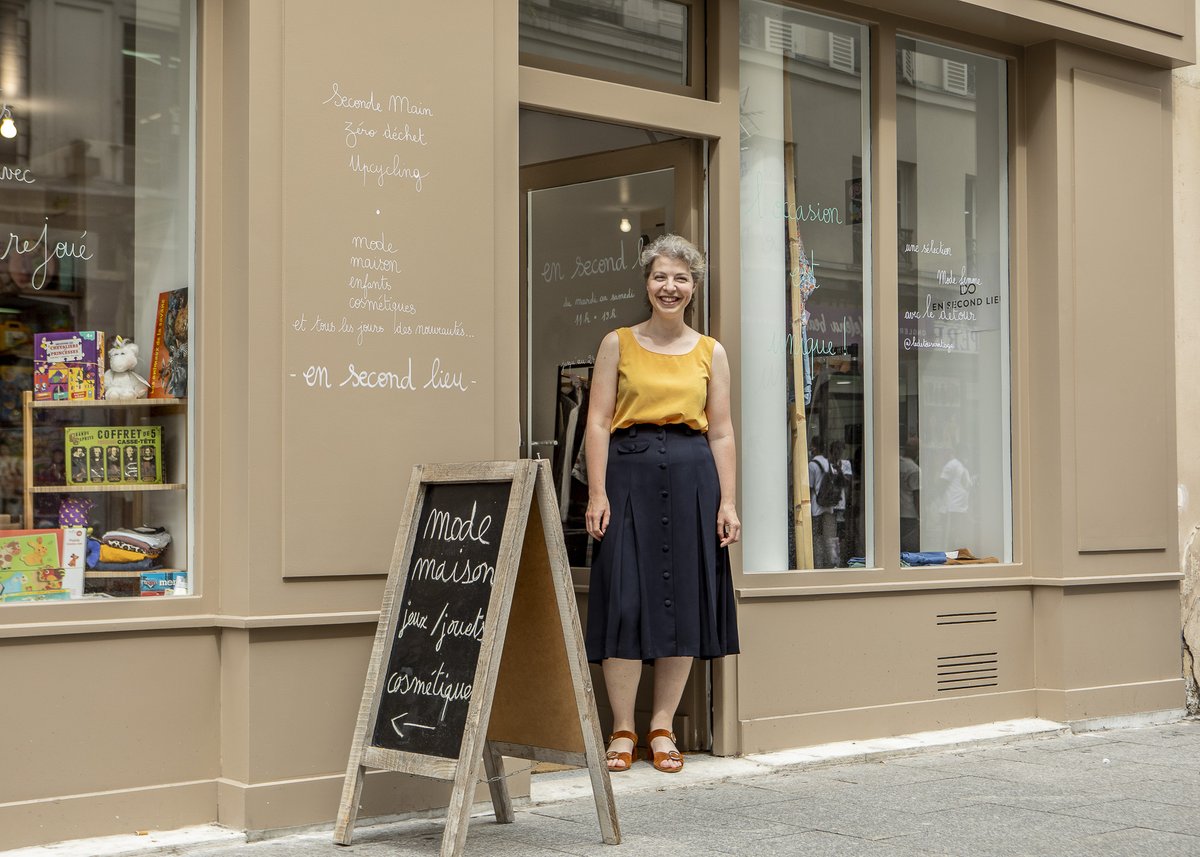 pariscommerces's tweet photo. 📩 #newsletter
Appels à candidatures en cours, nouveaux commerçants & artisans installés, 1 an du programme de coaching @costo_paris, success stories du #TesteurDeCommerce...
Nos dernières actus à lire ici →https://t.co/JYzLcNetFx https://t.co/GXhHvt06D1
