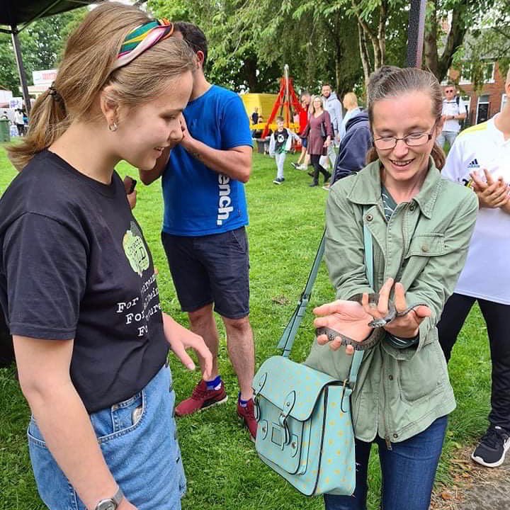 projectwildcic's tweet photo. 📣 Our Volunteer Meeting is tomorrow! 📣

If you’ve ever been interested in volunteering with us then now is your chance! Swipe to find out more! ➡️➡️➡️

#volunteering #careers #volunteersneeded #pwcic #projectwild #wildlife #ecology #environment #sustainability #reptiles https://t.co/UAqQAkqCWb