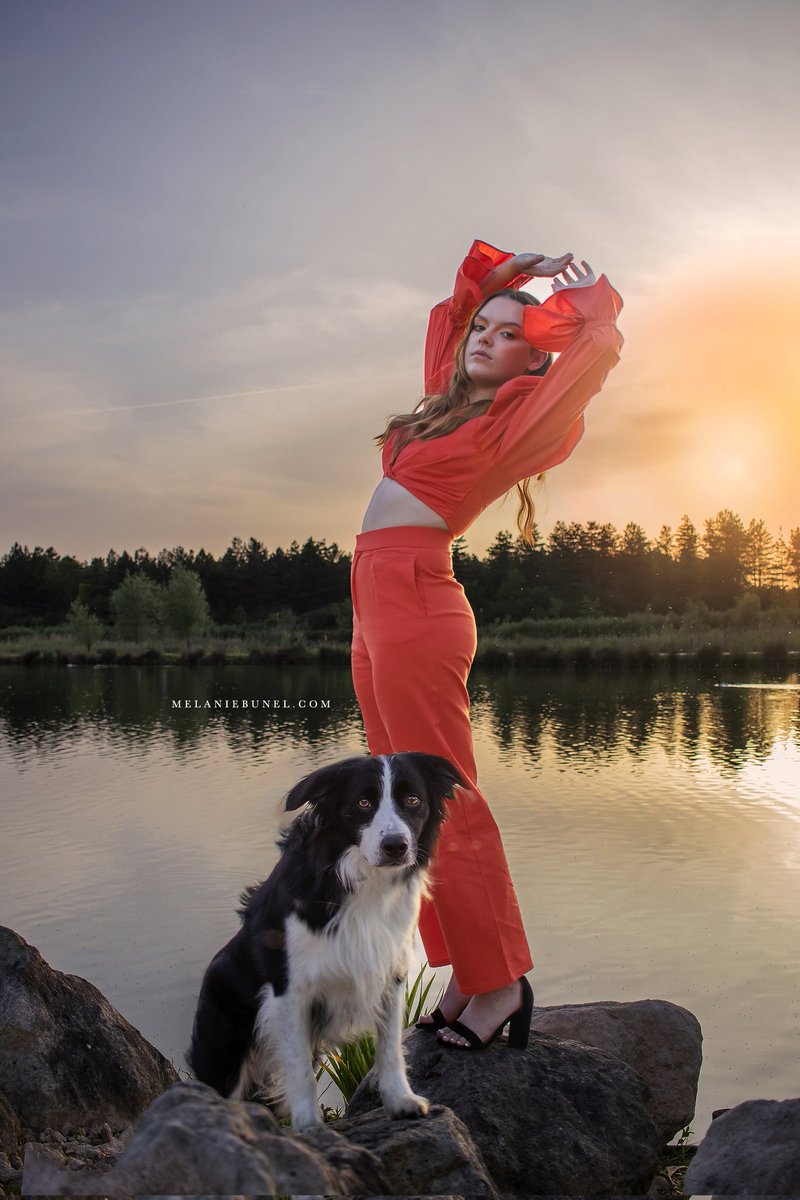 MB_photographe's tweet photo. - Lise et Eos, qui ont posés pour mon exposition photo 📷 Le mélange de l'animalier et de la mode 💃
📷 Photographe animalière - Normandie
#canon #canonfr #bordercollie #border #lehavre #normandie #photographie #dogphotography https://t.co/m2hoGwQMMx