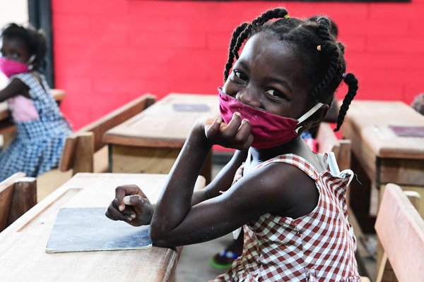 Chaque enfant a le droit d’être en sécurité à l’école, y compris les enfants en situation de crise, pour apprendre, grandir et développer tout leur potentiel. RT si vous êtes d’accord : #ÉducationSansDélai pour chaque enfant!