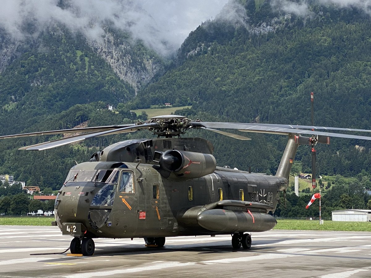 Fuelstop at LOWI.
#Bundeswehr #Military