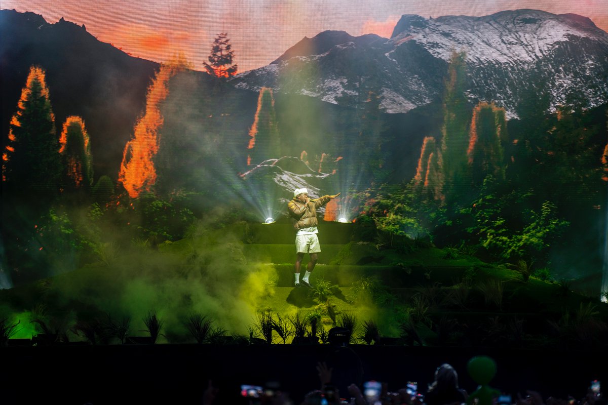 pharaoh_draws_'s tweet photo. I've wanted to see @tylerthecreator perform live since I was 16! I finally got that moment last night. Not only did I see him live, I got to take photos. It sounds cheesy, but it was everything I hoped it would be 😂 Thank you, @Parklifefest 🚀 https://t.co/mST8oOXDhl