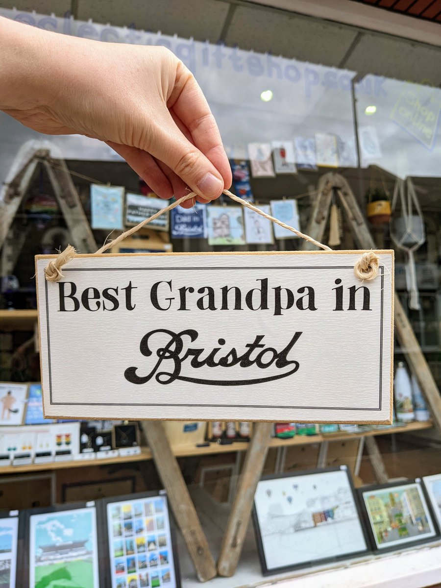 I'm open until 5pm today (Monday). 
#bristol #bestofbristol #shopbristol #handmadeisbest #uniquegifts #bristolparents #supportyourfriends  #whereyoushopmatters