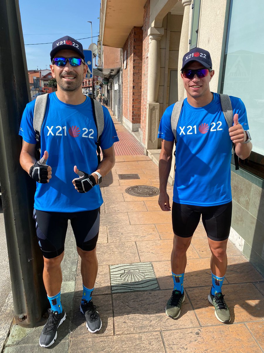 Brais y yo empezamos nuestro Camino De Santiago, habíamos hecho una promesa que si ascendíamos haríamos el camino. Y aquí estamos, hoy empezamos poco a poco. Besos y abrazos para todos y disfrutar del Verano. 🤙🤜🤛😉👏💪 <a href="/PontevedraCFSAD/">Pontevedra CF 🦴</a> <a href="/camino_xacobeo/">Camino Xacobeo</a>