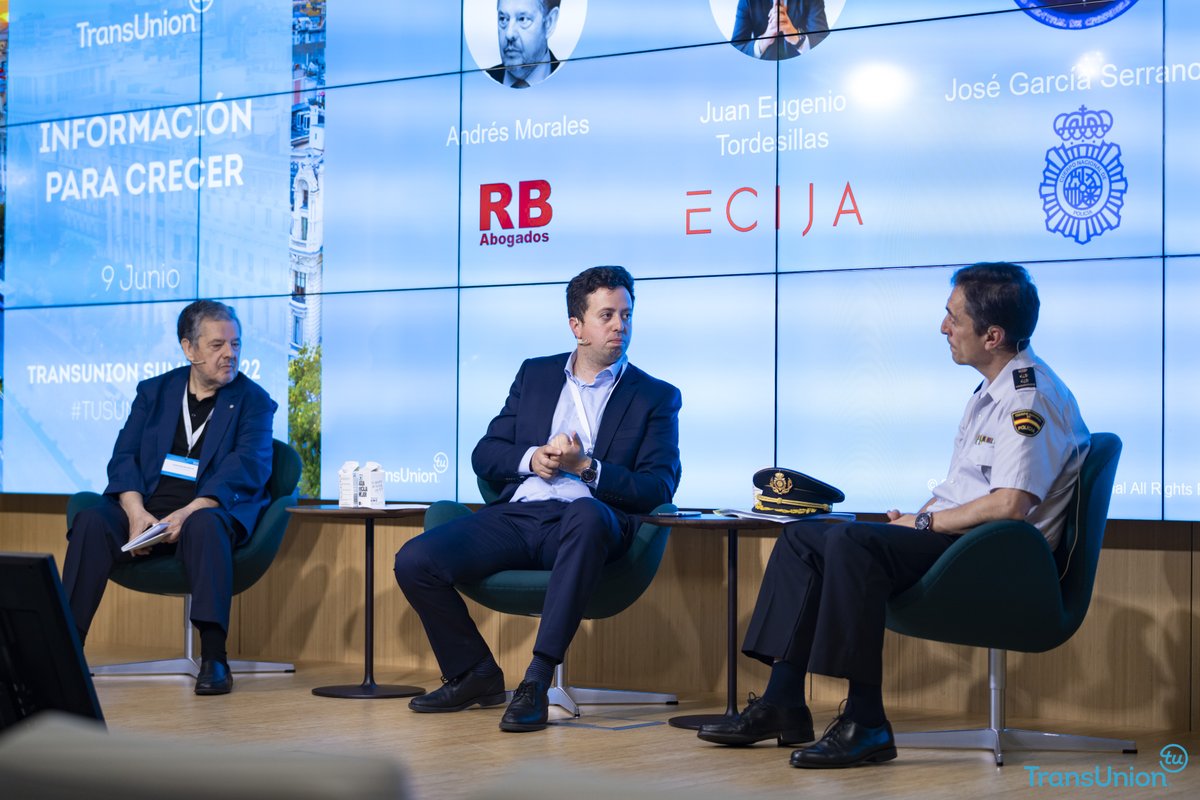 TransUnionSpain's tweet photo. 📸El pasado 9 de junio celebramos TRANSUNION SUMMIT 2022 donde compartimos las novedades en el sector del fraude y blanqueo de capitales, llevamos a cabo varias ponencia sobre el tema🗣️contando con expertos en la materia.✅¡Gracias a todos por un gran día!
#TUSUMMIT2022 https://t.co/CBpqw1pWT8