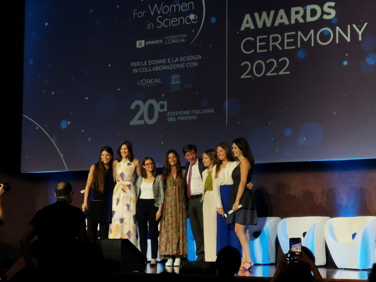 startup_italia's tweet photo. Ecco le 6 vincitrici della 20a edizione italiana del premio #ForWomenInScience: Chiara Borsari, Marisa Brienza, Martina Cecchetti, Agnese Chiatti, Vittoria Laghi, Sara Moccia.
@lorealitalia @UNESCO #FWIS #StopTheDropOut https://t.co/GR73LfZn3t