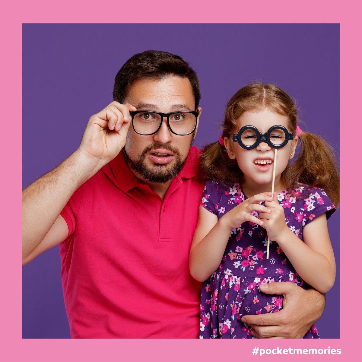 _PocketMemories's tweet photo. Still don't know what to get dad this year?🙀 Our #photobooks are the ultimate unique gift, guaranteed to make him smile! Download the #PocketMemories app and order today to get it in time for #FathersDay! 🥰 https://t.co/7wflilaBqw