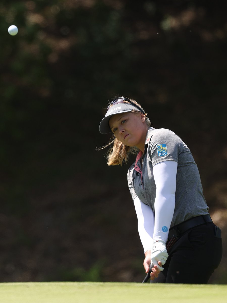 TaylorMadeTour's tweet photo. TP5x Canadian Connection! To celebrate @BrookeHenderson's win at the ShopRite Classic &amp; @McIlroyRory's 21st PGA Tour victory at the RBC Canadian Open, we're giving 6 of you the chance to WIN a dz #TP5x. Simply RT &amp; LIKE this post to enter. #LoveIt 

T&amp;C's: https://t.co/eyiUlVoCeV https://t.co/9LzkWVYdF0