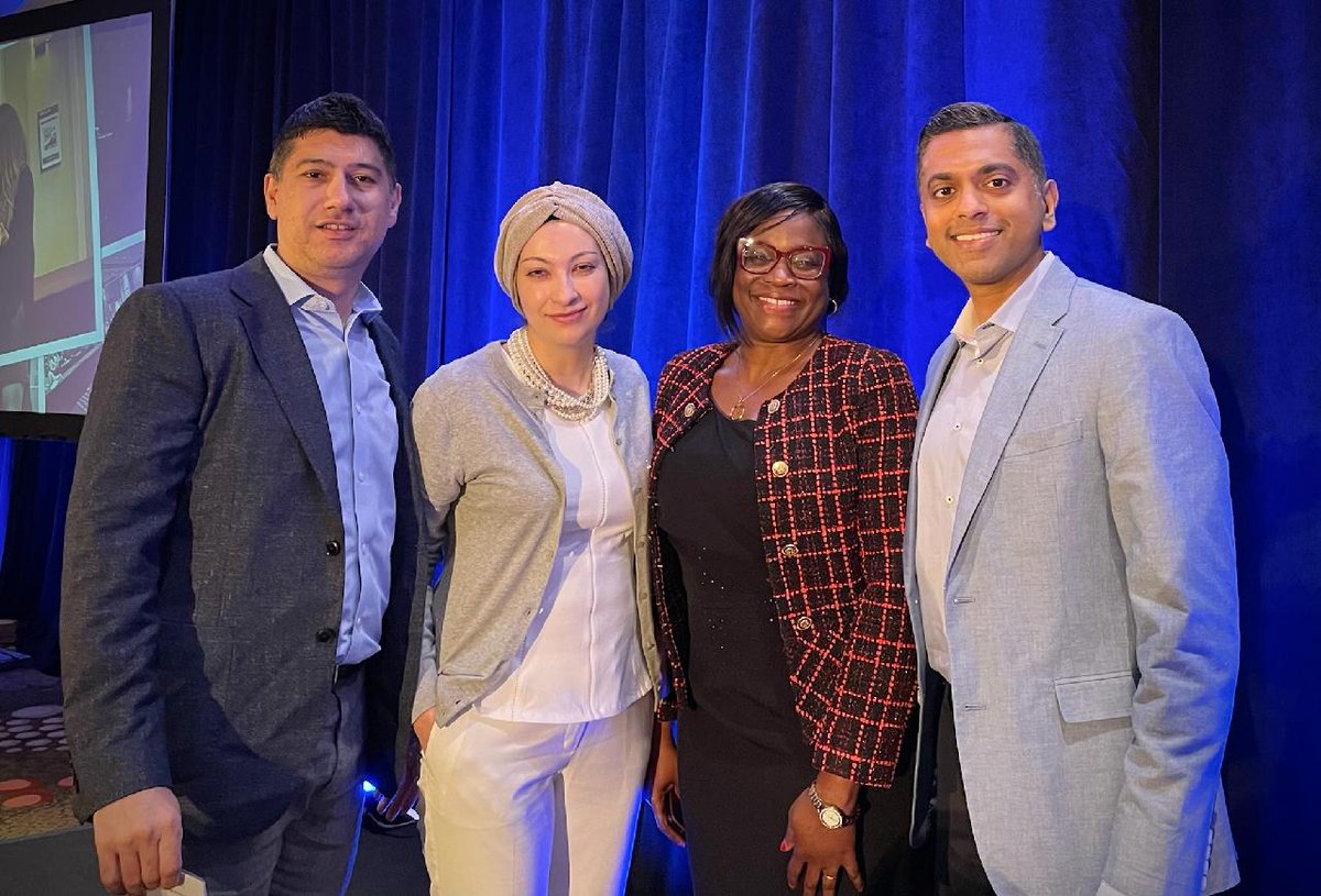 modeldoc's tweet photo. ❤️ Reconnecting with @emoryheart @emorywomenheart @EmoryCCRI colleagues 
❤️ Cutting edge #cardiovascular research and clinical science that was presented
#ESCAPE22 #CardioTwitter https://t.co/SwruNDXH5X