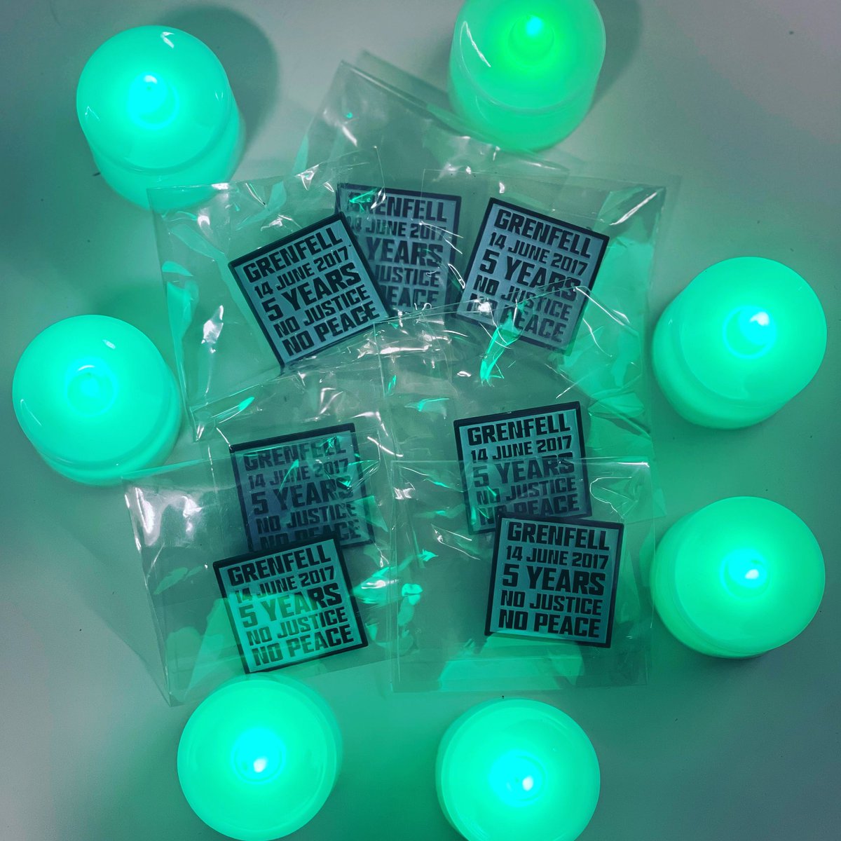 LancWEstate's tweet photo. 💚 GRENFELL 💚

14 June 2017 
5 YEARS 
NO JUSTICE 
NO PEACE 

Badges available for everyone

Collect from :
Unit 9, Baseline Business Studios 
Whitchurch Road 
W11 4AT

#grenfell #nojustice #grenfelltower #northken #community #lancwest https://t.co/0yd5iWYoUL