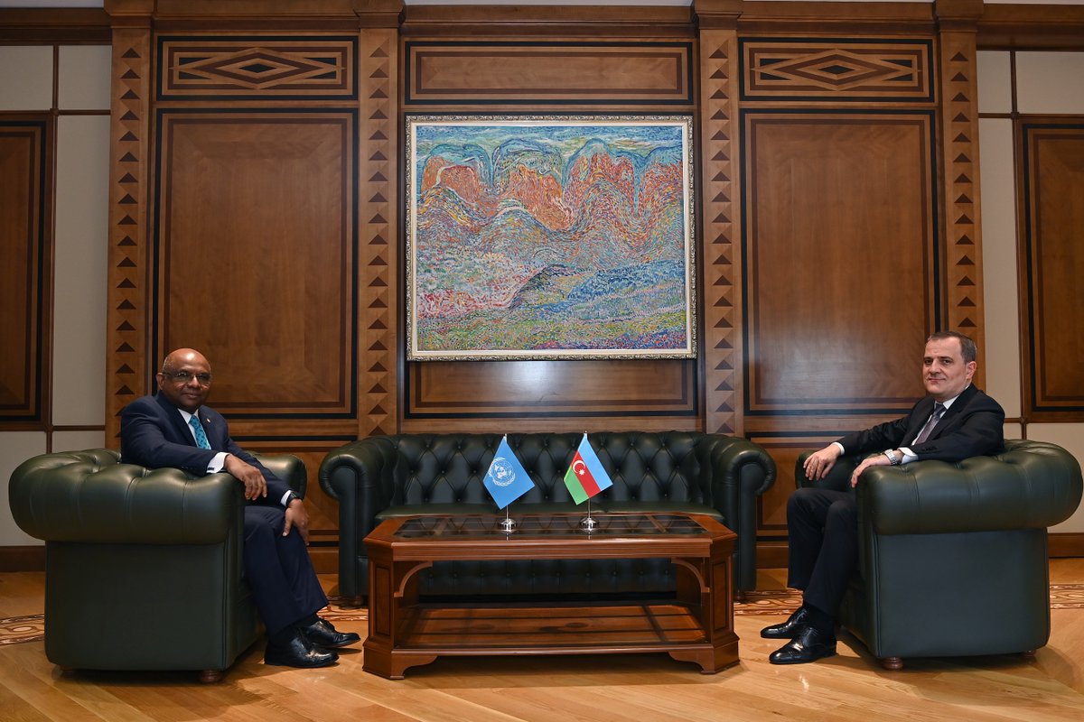 Bayramov_Jeyhun's tweet photo. I was pleased to host @UN_PGA @Abdulla_Shahid at MFA #Azerbaijan. We had a substantial exchange over 🇦🇿🇺🇳 relations, enhancing partnership w/ #UN &amp; its institutions. Ensuring peace, security &amp; sustainable development in the region was mutually highlighted. https://t.co/IIPmlxaEgk